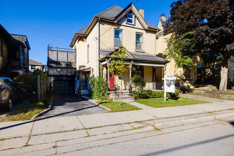 home for sale on 463 Maitland Street