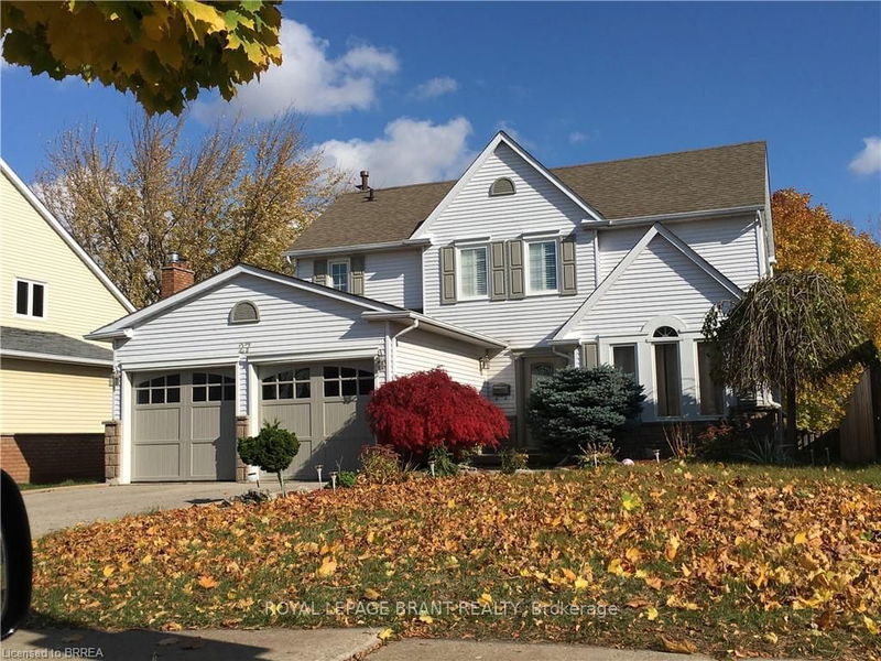 home for lease on 27 Ravenwood Road