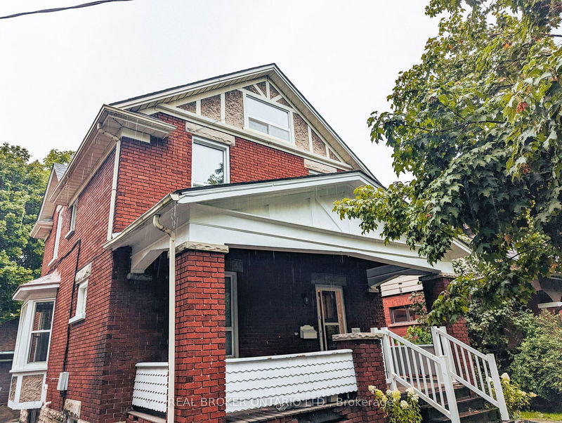 home for lease on Main-80 Chestnut Street