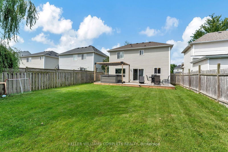 37 Stowe Terr  Brantford, N3T 6P2 | Image 21