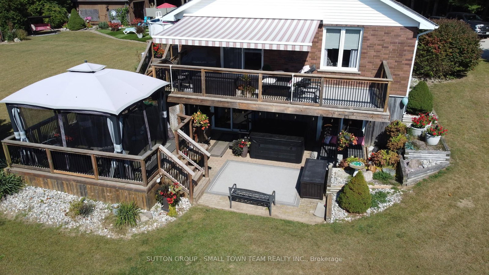 Listing Image 3