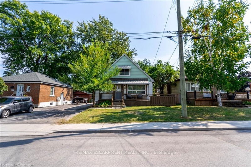 239 EAST 22ND St  Hamilton, L8V 2V8 | Image 1