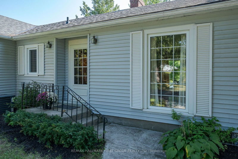 366 Dundas St W Greater Napanee, K7R 2B6 | Image 3