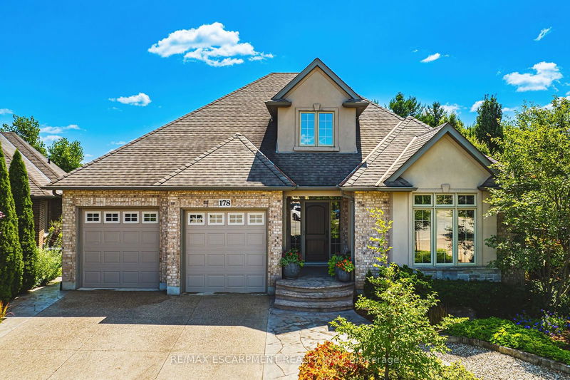 178 Brookhaven Crt  Welland, L3C 0A4 | Image 1