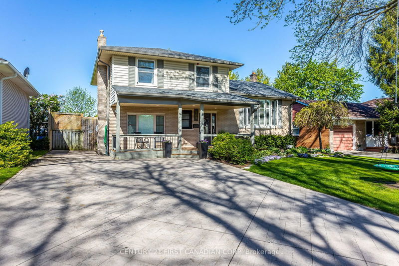 709 Galloway Cres  London, N6J 2Y6 | Image 2