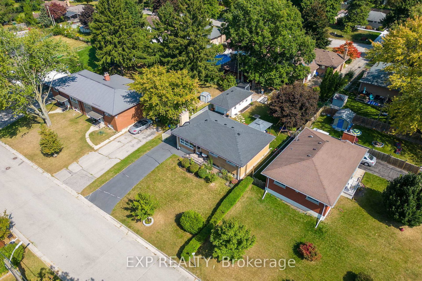 Listing Image 3