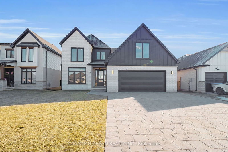 home for sale on 13 BRISCOE Crescent