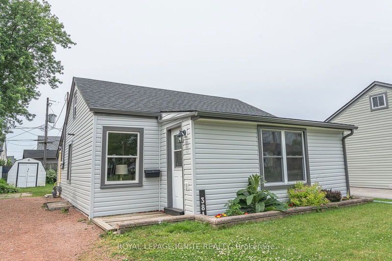 381 Victory Ave  Welland, L3B 4Z8 | Image 22