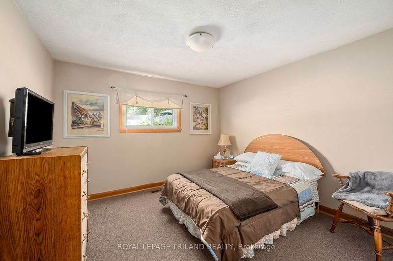 237 Frances St  Central Elgin, N5L 1A8 | Image 17