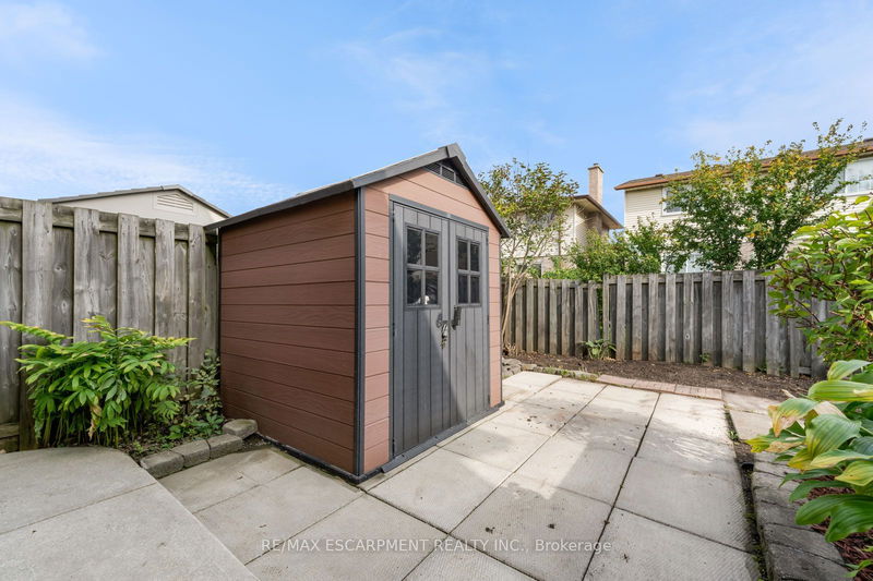 35 TITMOUSE Crt  Hamilton, L9A 4Y9 | Image 31