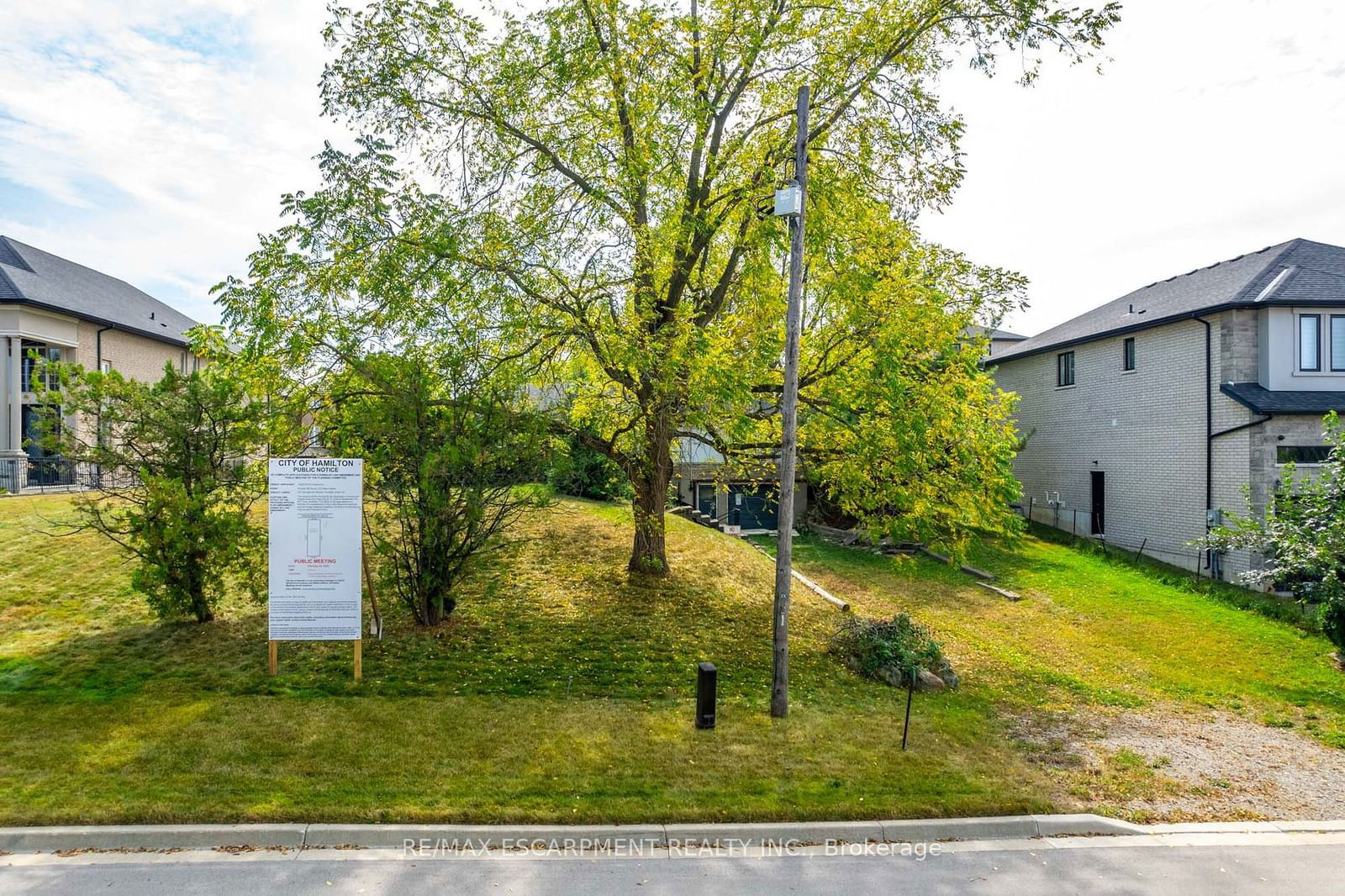 Vacant Land sold at 237 Springbrook Avenue, Hamilton, Ancaster, L9G 3K9 - MLS: X9365724