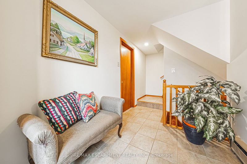 83 South Bend Rd  Hamilton, L9C 1M8 | Image 5