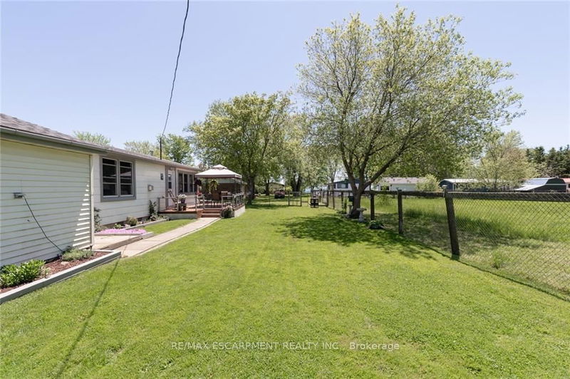 576 LAKESHORE Rd  Haldimand, N0A 1P0 | Image 32