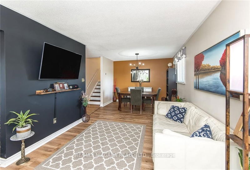 4 College Park Dr  Welland, L3C 6Z6 | Image 14