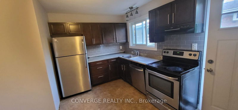 home for lease on 16 Munro Avenue