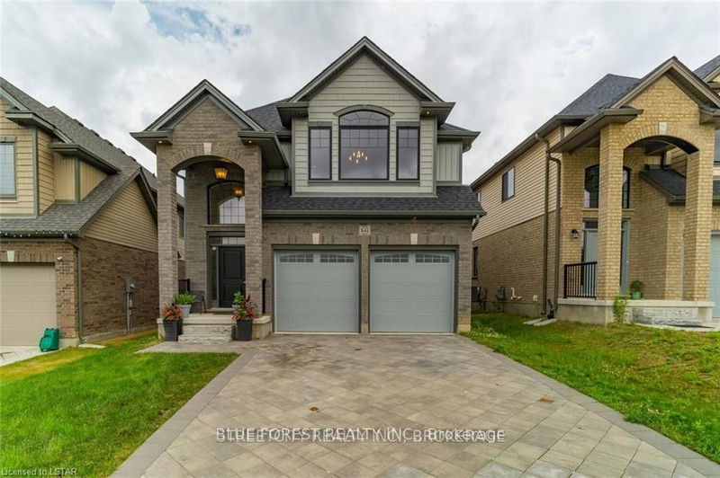 1661 Finley Cres  London, N6G 0T1 | Image 1