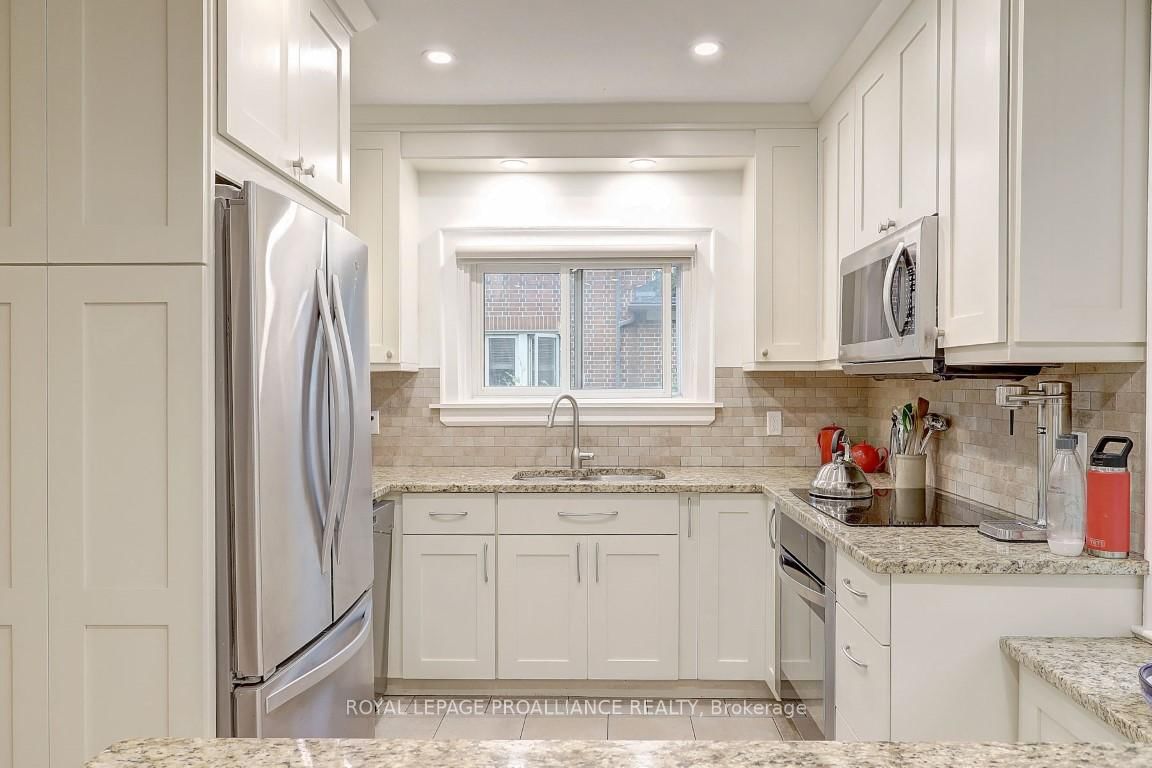 Listing Image 18