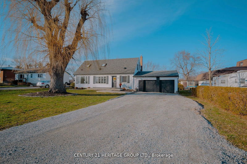 home for sale on 5226 Dickenson Road
