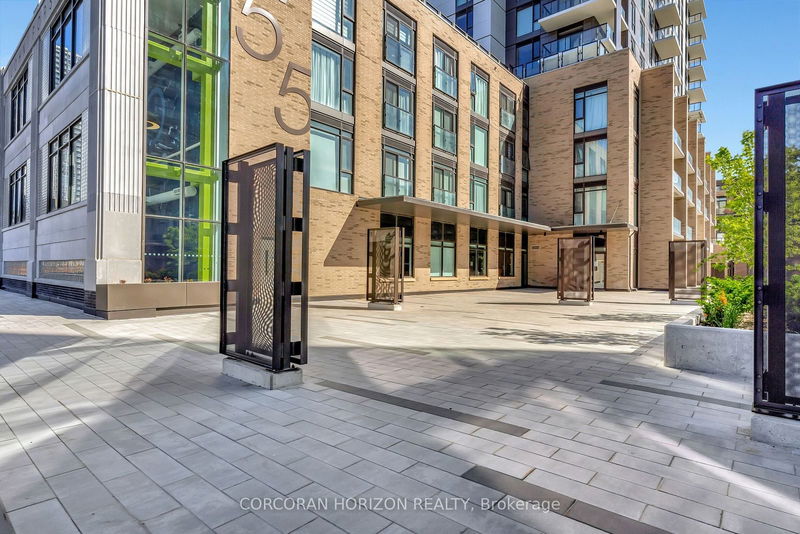 home for lease on 2408-55 Duke Street W