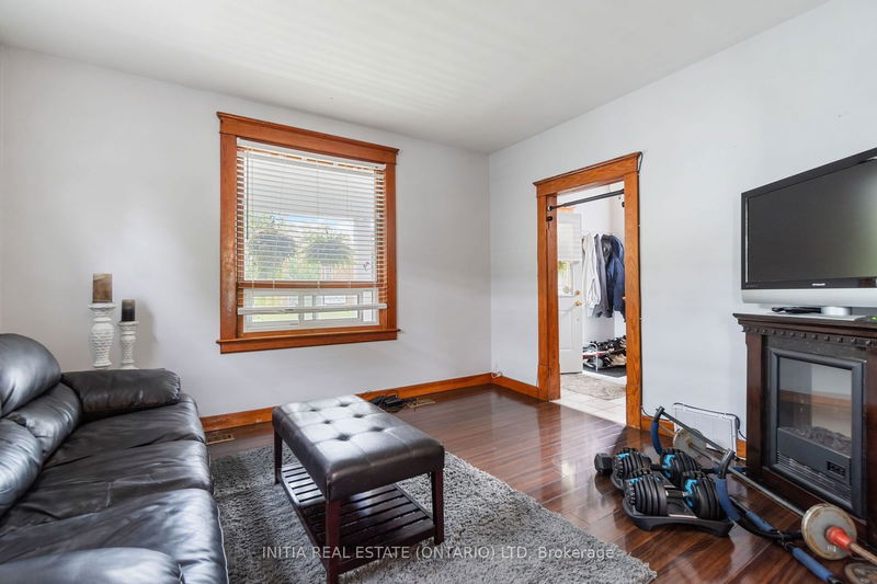 361 Devine St  Sarnia, N7T 1V2 | Image 11