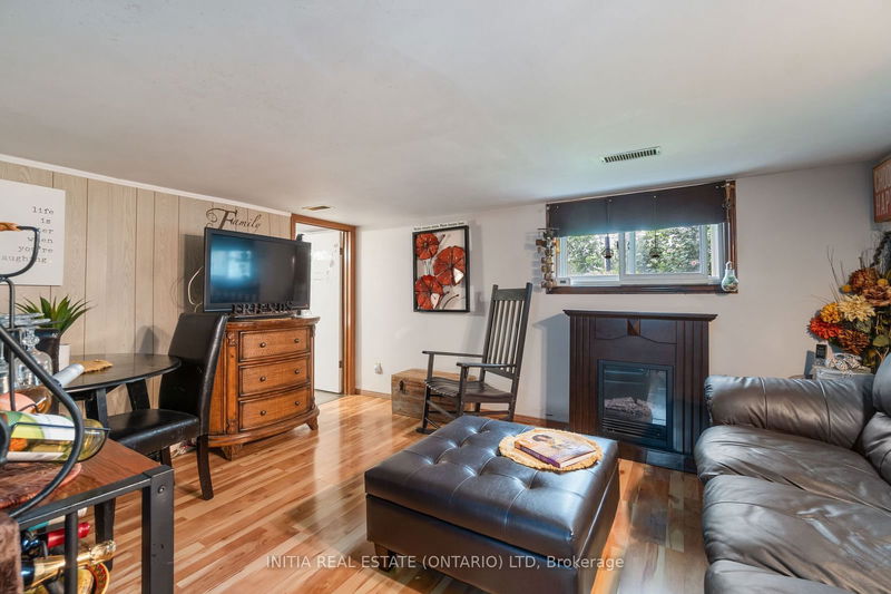 361 Devine St  Sarnia, N7T 1V2 | Image 21