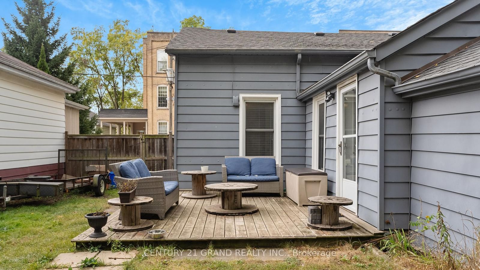 Listing Image 19