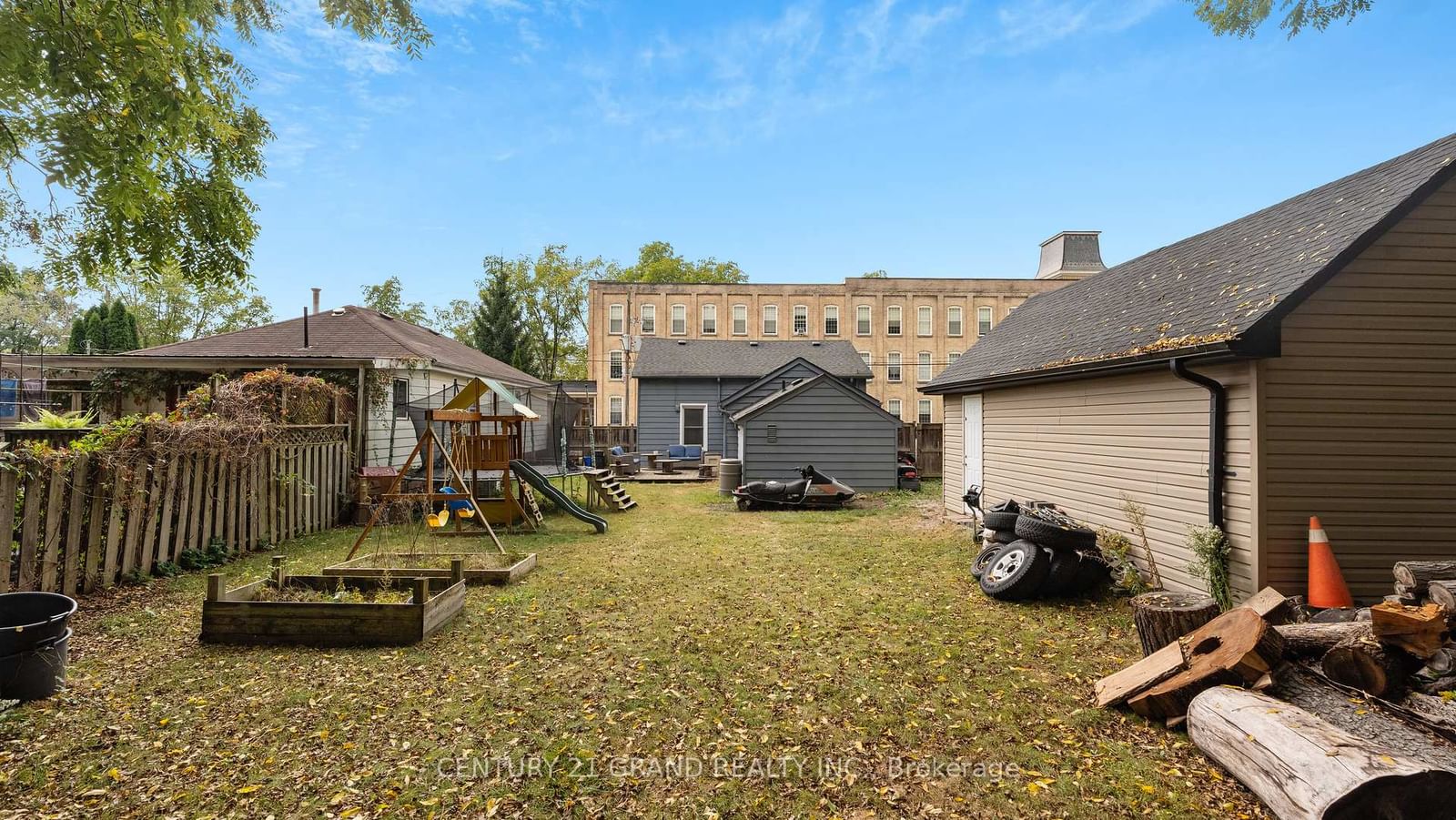 Listing Image 23