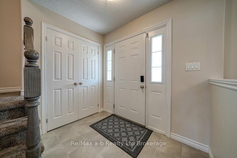 307 Poldon Dr, Norwich, N0J 1P0 | Image 3