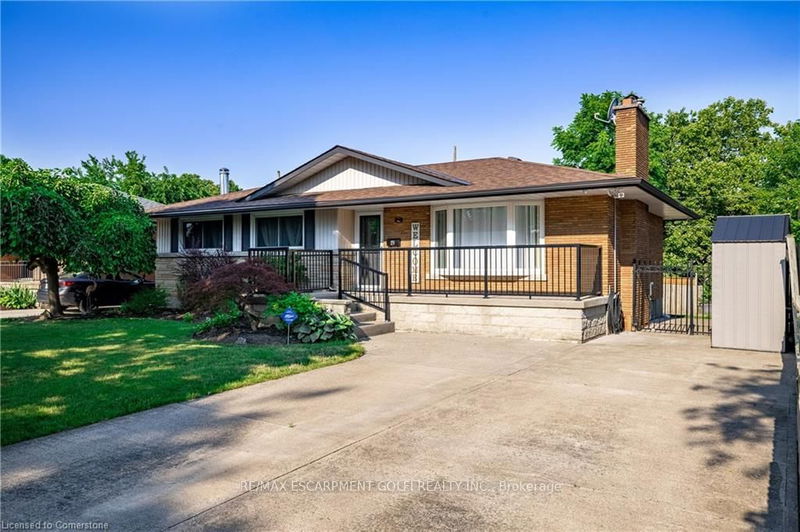 21 Hillgarden Rd  St. Catharines, L2T 2W7 | Image 2