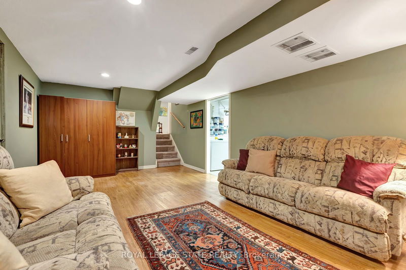 65 Maple Dr  Hamilton, L8G 3C6 | Image 26