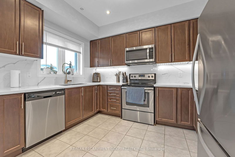 46 Borers Creek Circ  Hamilton, L8B 1W3 | Image 28