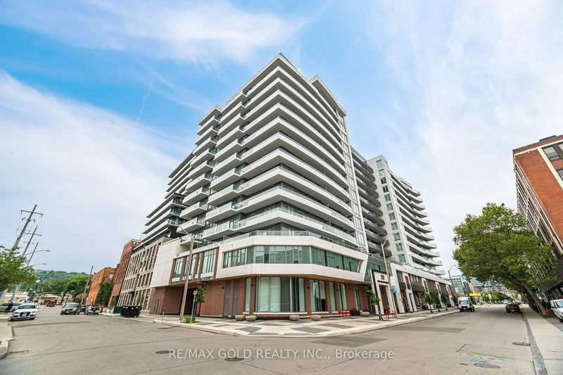 home for sale on 1212-212 King William Street