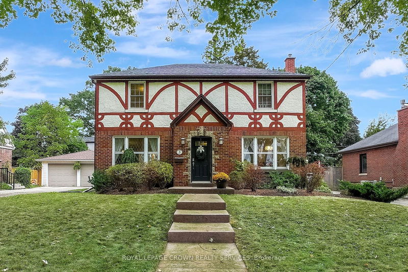 home for sale on 3 Flora Street