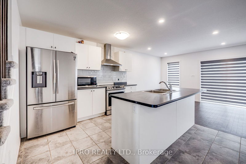 11 Shedrow Pl  Kitchener, N2R 1R2 | Image 20