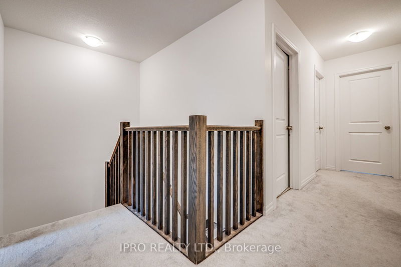 11 Shedrow Pl  Kitchener, N2R 1R2 | Image 23