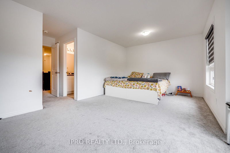 11 Shedrow Pl  Kitchener, N2R 1R2 | Image 25