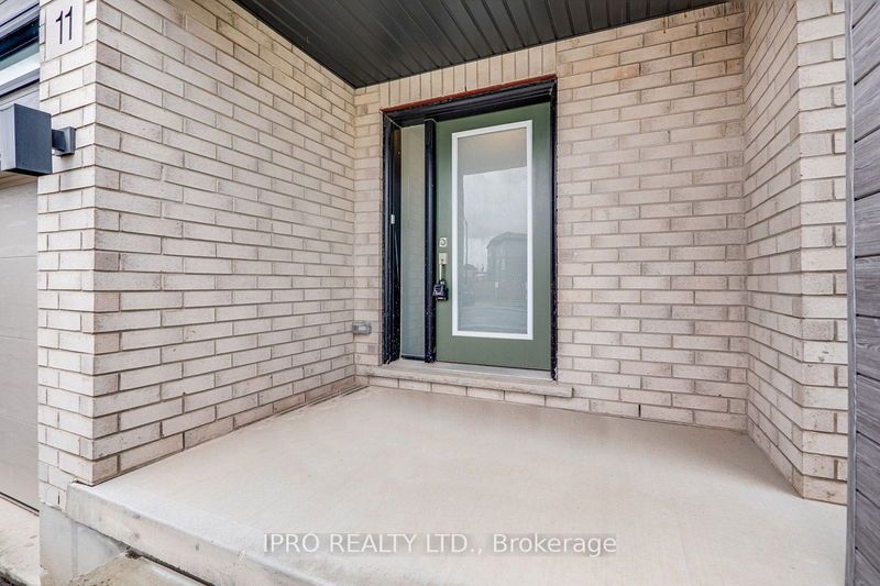 11 Shedrow Pl  Kitchener, N2R 1R2 | Image 6