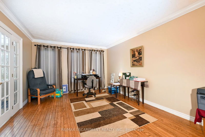 7 Osgoode Crt  Hamilton, L8W 3C5 | Image 12