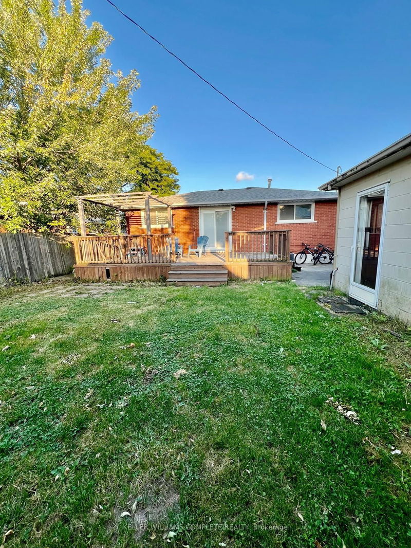 34 Redwing Rd  Hamilton, L9A 3Y9 | Image 15