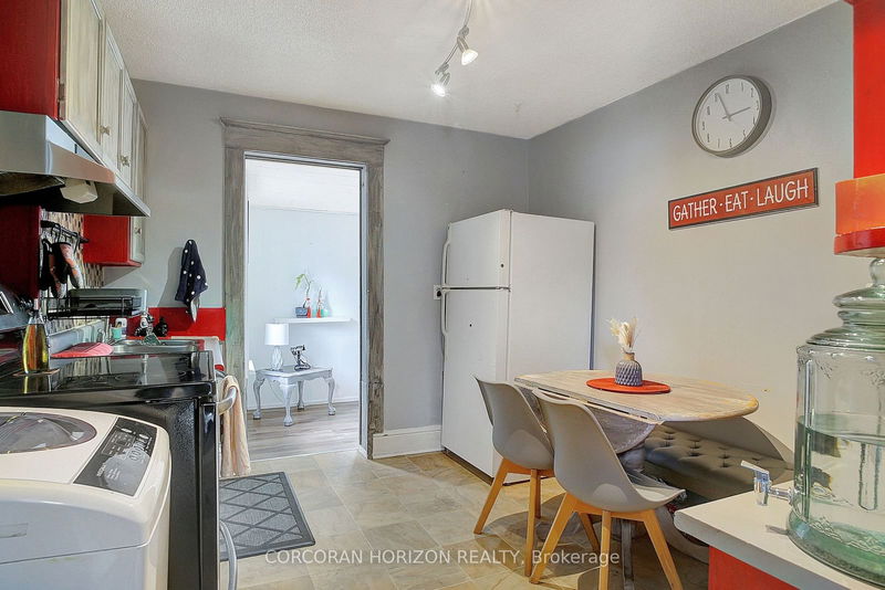 12 Lowell St N Cambridge, N1R 5C9 | Image 27