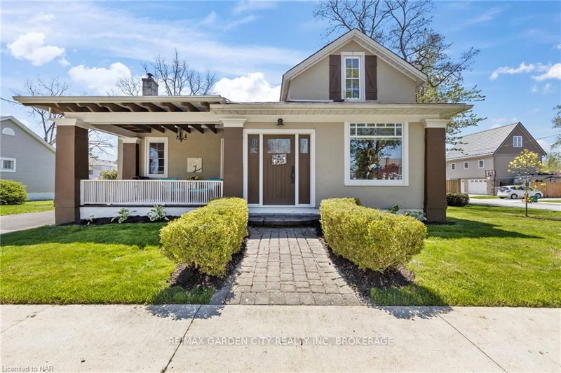 home for sale on 123 Elgin Street W