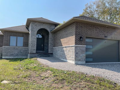 580 Patterson Rd  Kawartha Lakes, K0M 1N0 | Image 1