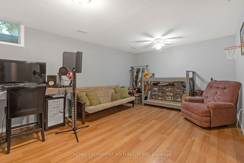  50 - 151 Clairfields Dr E Guelph, N1L 1P5 | Image 19