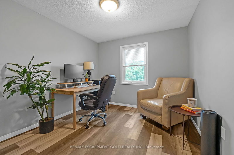  50 - 151 Clairfields Dr E Guelph, N1L 1P5 | Image 29