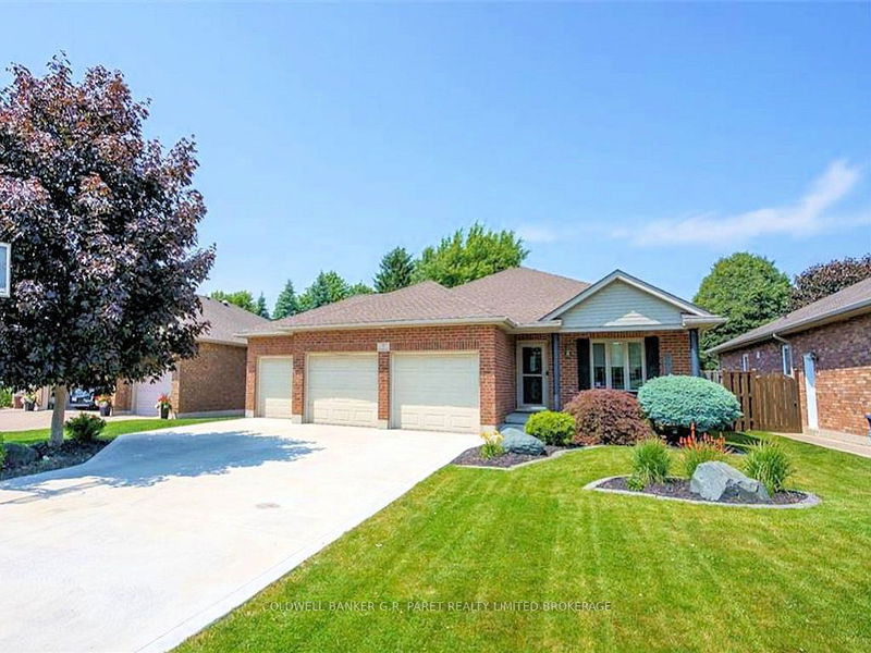 home for sale on 8 Turnberry Drive