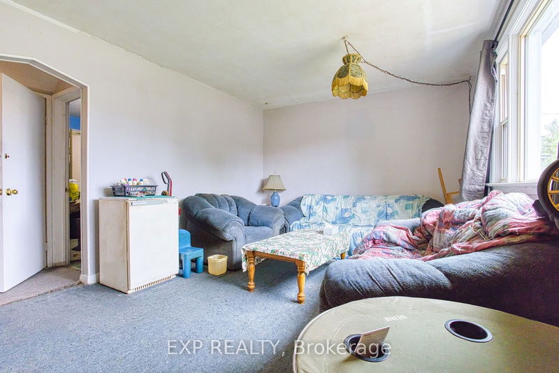 81 Armstrong Ave  Hamilton, L8H 1M7 | Image 3