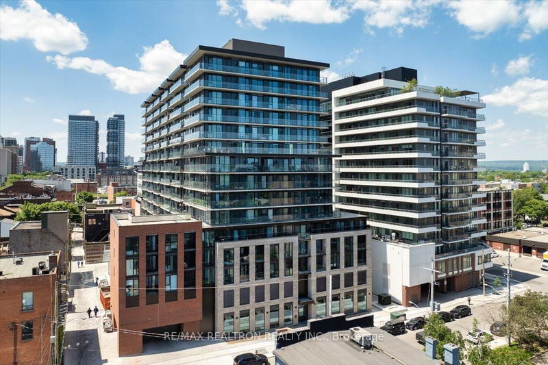 home for lease on 726-1 Jarvis Street