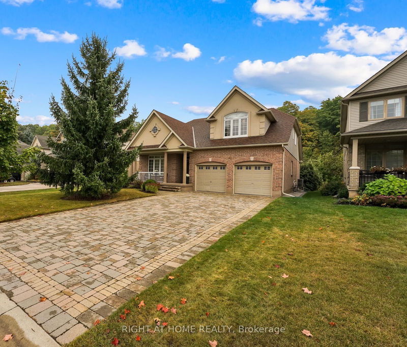 home for sale on 147 Maclennan Street