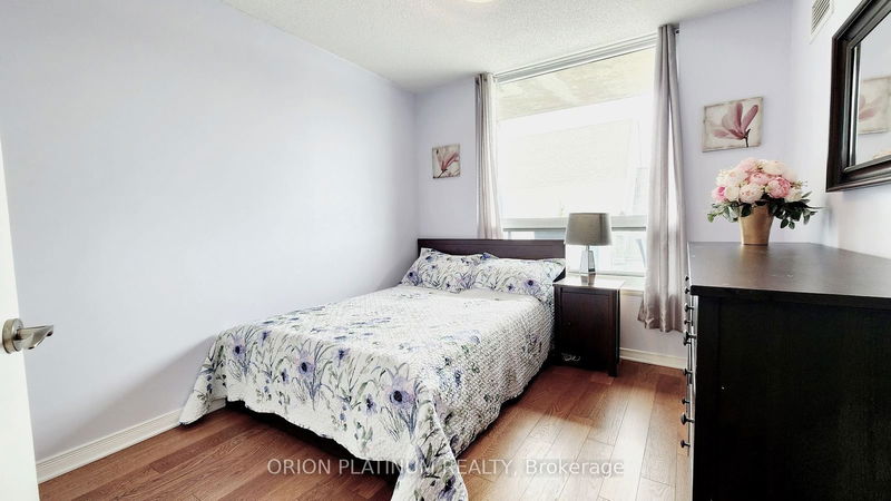  403 - 121 Queen St  Kingston, K7K 0G6 | Image 18