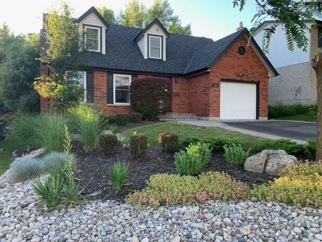 home for lease on 125 Kortright Road W
